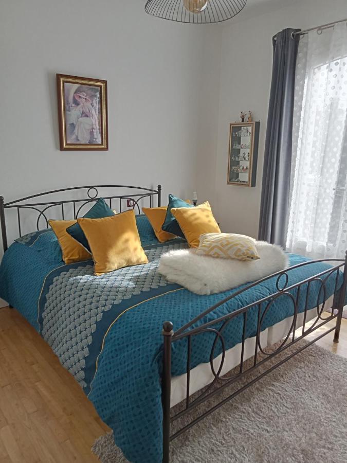Chambre Privative Avec Salle D'Eau Chasseneuil-sur-Bonnieure Εξωτερικό φωτογραφία